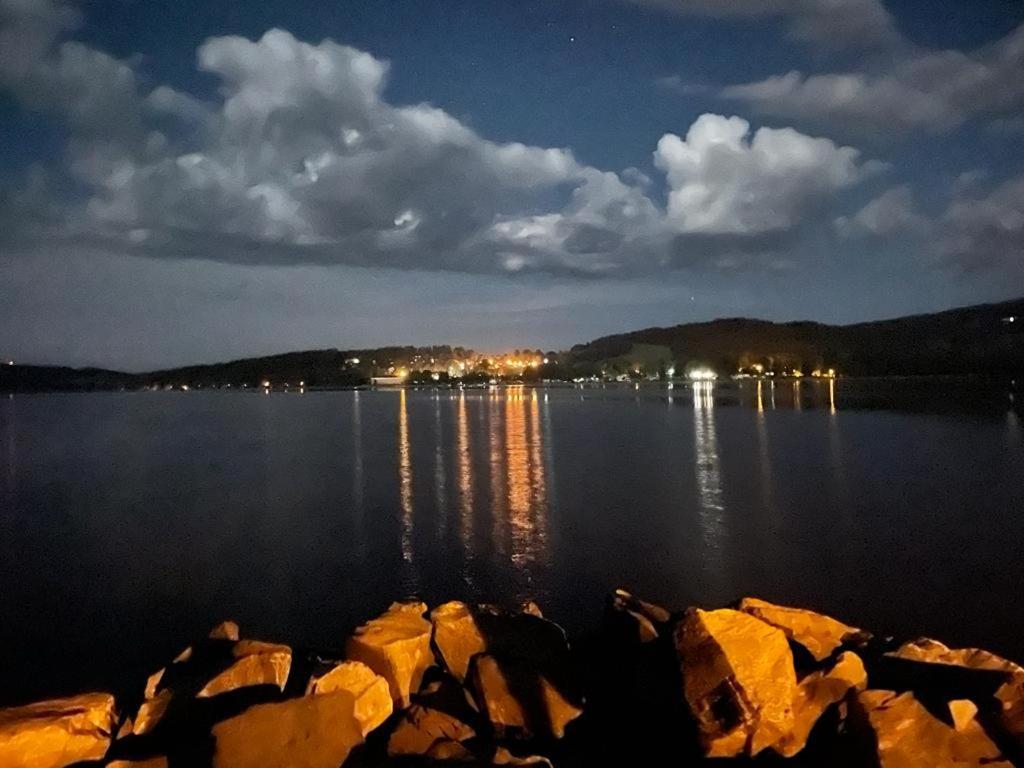 Apartman Kapy Lipno ลิปโนนัดเวิลตาวู ภายนอก รูปภาพ